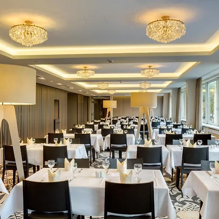 Sylter Hof Szálloda 3*